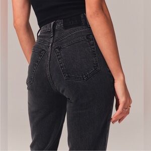Abercrombie & Fitch 90s Straight Ultra High Rise 26 2 Long